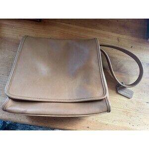 Y2K Coach Aero Flap Shoulder Bag Vintage Beige Leather #9054 Costa Rica